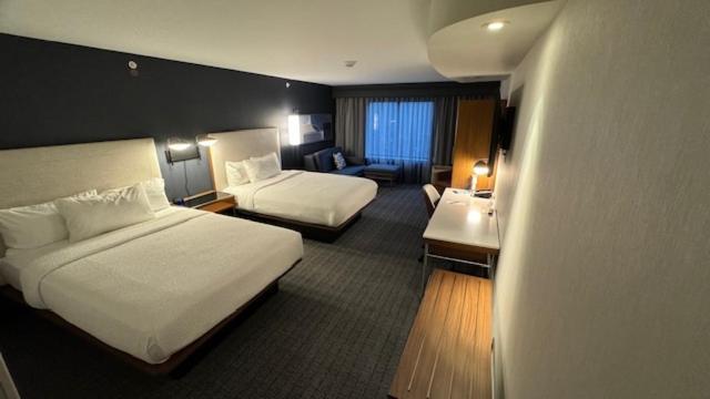 Courtyard By Marriott Kingston Hotel Kültér fotó